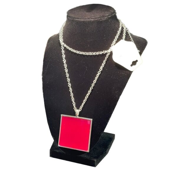 👋 3/$15 PINK SQUARE NECKLACE - Picture 1 of 4